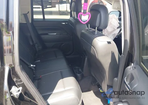 2017 Jeep Compass High Altitude 4X4 z USA, uszkodzony, nr VIN 1C4NJDEB5HD190094